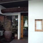 カフェサロンソンジン - 小学生以下は入店できないと書いてあります。