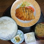 Izakaya Hanzou - 2018年6月 ロースカツ定食　700円
