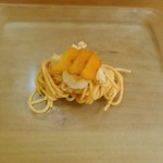 プラッサッジョ - 甘エビの冷製パスタ ラスミ乗せ