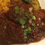 ドムジンスパイスカフェ - 自家燻豚バラカレー辛さは4辛