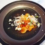 リストランテ・ジャニコロ・ジョウキ - 地鶏とトマト 燻製リコッタチーズのオレッキエッレ