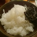 知喜多亭 和 - お替りしたら塩昆布が添えてありました