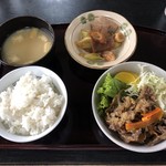 絆食堂 - 本日も日替り定食
            プルコギと野菜定食