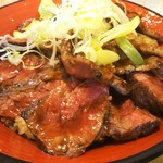 金沢肉食堂 10&10 - サガリステーキ＆カルビ丼