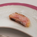 ペレグリーノ - モーニャ黒豚ハム。パンヴェネト州のソップレッサ 北海道で1年以上熟成したキタノアカリを粉の2倍使った自家製フォカッチャ