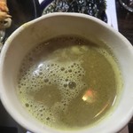 ラーメン246亭 - カレー風味のスープ