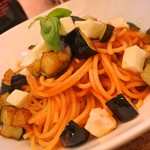 [Lunch] Tomato sauce pasta with eggplant and mozzarella cheese
