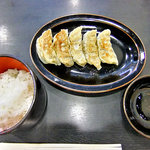 麺喰 焼龍 - 味の匠の手作りギョーザ ＆ サービスのライス