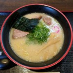 麺道服部 - とんこつラーメン（※450円）