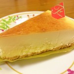 不二家 - 濃厚ベイクドチーズケーキ…税込390円