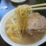 らーめん あら志 - 麺はこんな感じ