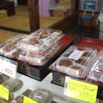 釜屋菓子店 - あんドーナツ、かりんとうまんじゅう