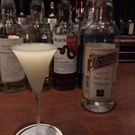 バー キュラソー - ホワイト・レディ