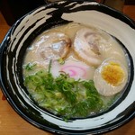 Kyuushuu Tonkotsu Ra-Men Hiro - 九州とんこつラーメン大盛800円