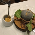 チッタ アルタ - 雲丹と小石