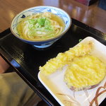 丸亀製麺 - 冷やしかけうどんと天ぷら