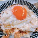 仔馬ドライブイン - 目玉焼きオンザライス(^^)