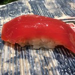 第三春美鮨 - シビマグロ　147kg　腹中　赤身　定置網漁　熟成7日目　徳島県徳島