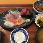 かんころ亭 - 刺身定食