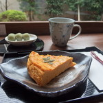 薬膳かふぇ 然 - カボチャケーキ（300円）草団子（150円）