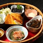 味佐々 - 答志島膳（※仕入れにより少し内容が変わる場合がございます。）