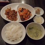 胡同文華 - ２種盛りランチ 1,000円