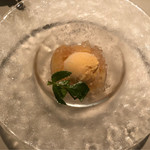 タント・タント　 - 白桃のコンフォートとメロンソルベ