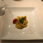 タント・タント　 - 黄色いトマトのタリアテッレ