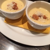 grigio la tavola - 