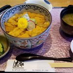 志のや - 「キラキラウニ丼」