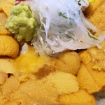 志のや - 黄金のどんぶり「キラキラウニ丼」