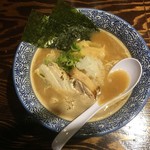 麺屋 問 - 豚骨醤油鷄白湯らーめん