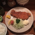 とんかつ かつせい - ロースかつ定食