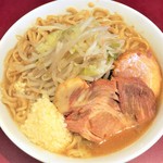 ラーメン二郎 - 小ラーメン＋野菜マシニンニクマシマシ