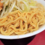 ラーメン二郎 - 麺