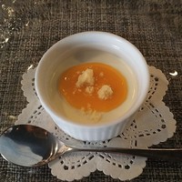 D'ORO HATSUDAI - マンゴーソースのパンナコッタ