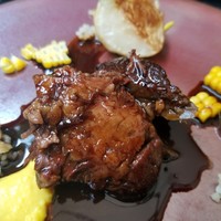 北鎌倉 紫−ゆかり− - 牛頬肉のビロード煮アップ
