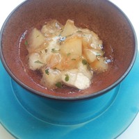 レストラン アルティザン（restaurant Artisan） - 桃と紅茶のババロア　ミント風味の白ワインジュレ