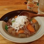 爽 - 牛すじ煮込み