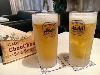 CAFE CHOUCHOU - サービス期間中！ 200円 生ビール 何回目の乾杯かしら ♪