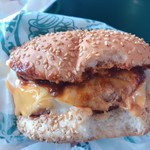 ラッキーチーズバーガー