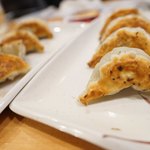 札幌ザンギ本舗 - 焼き餃子