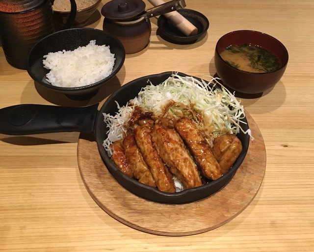 豚屋とん一 京都寺町店 （ぶたやとんいち） 京都河原町/とんかつ [食べログ]