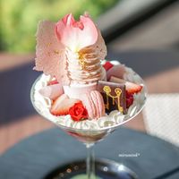 グラマシースイート ストリングスホテル名古屋 - 大人のご褒美パフェ ライチ＆ローズ