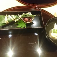 個室処 稲田屋はなれ 八重洲店 - 穴子のちまきと筍のお椀