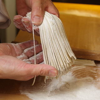 締めの手打ち蕎麦