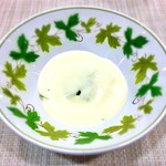 The Restaurant at Meadowood - FERMENTED VICHYSSOISE FIRST PEAS WIILD ONION