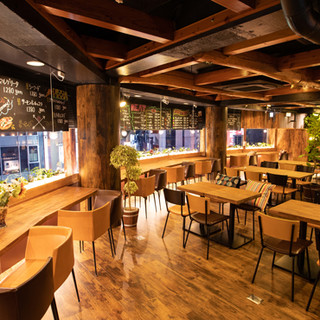 夜景×チーズ肉バル GARDEN_1