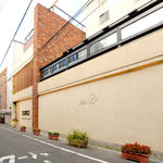ドゥ アッシュ - 南小学校の東向　玉屋町筋と清水町筋の交差点　北東角