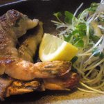 Kumaya - エビの豚しそ焼き　プリプリの食感を豚肉としそで召し上がれ